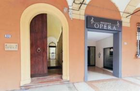 Отель Opera Residence  Болонья